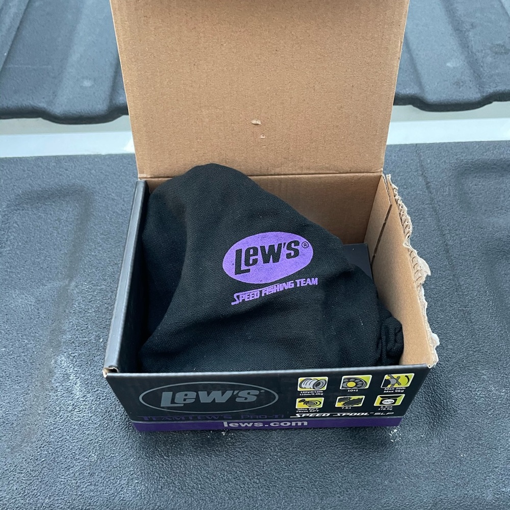 Bait Reel-Lew’s Pro Ti Speed Spool SLP - Picture 2 of 6